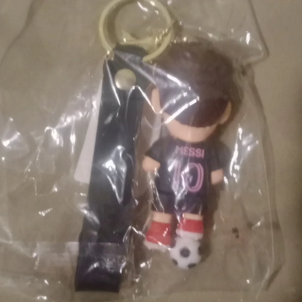 Soccer Player Keychain with Black and White Details, #10 MESSI